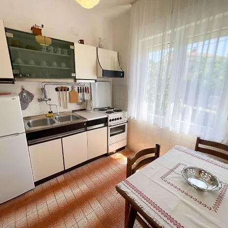 Appartamento In 43361
