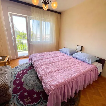 In 43361 Apartment Jadranovo